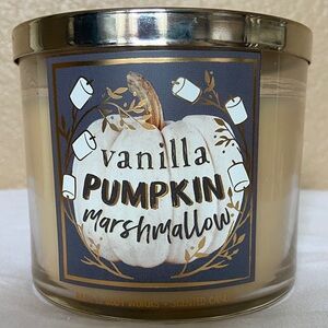 Bath & Body Works Vanilla Pumpkin Marshmallow Candle - Cream and Gold